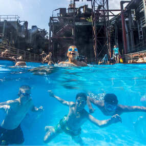 Werksschwimmbad - Badespaß auf der Kokerei Zollverein 04.08.2026 Kokerei Zollverein