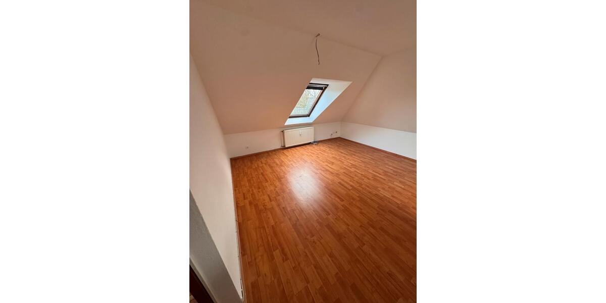 Dachgeschoßwohnung Herne Baukau - 2 Zimmer, 40 m&sup2;, 420&euro; | Angebot:26305502