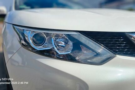 Nissan Qashqai 208.000 km 9.500 € Essen 45127