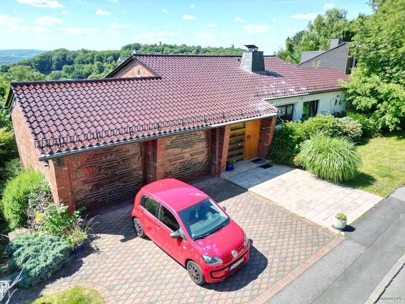 Haus zum Kaufen in Dortmund Syburg 640.000 € 250 m²