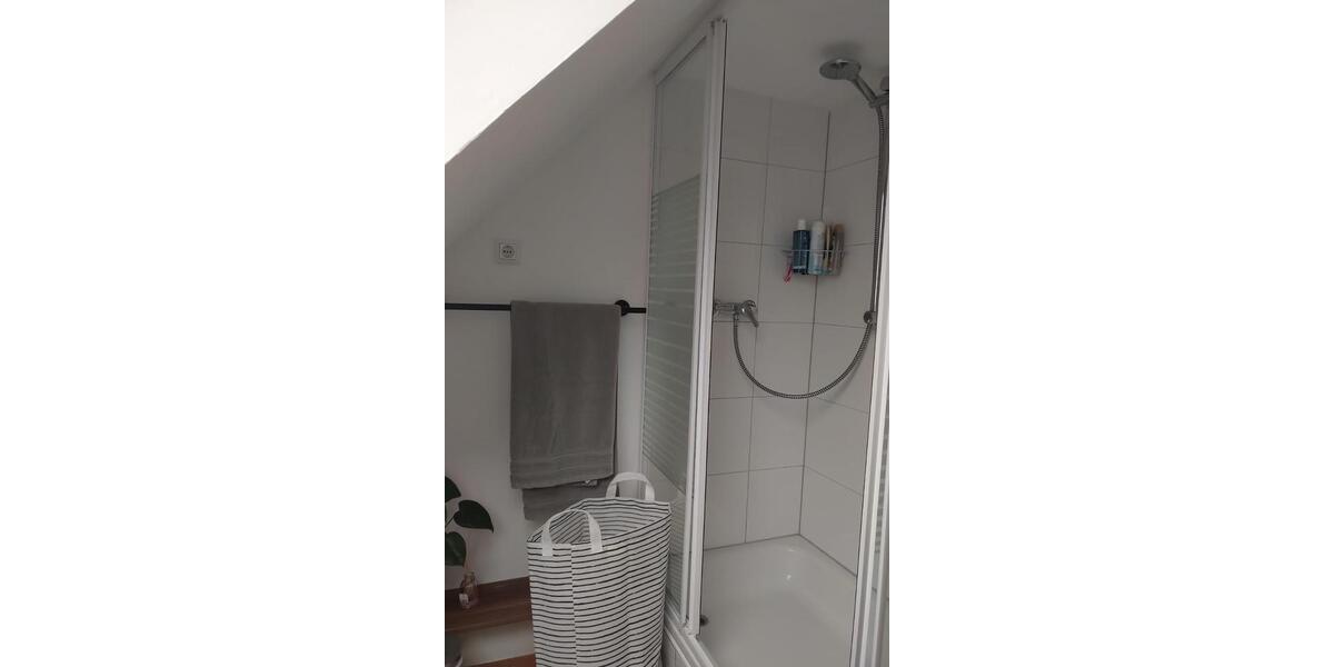 Dachgeschoßwohnung Dortmund Aplerbeck - 1 Zimmer, 28 m&sup2;, 390&euro; | Angebot:25367730