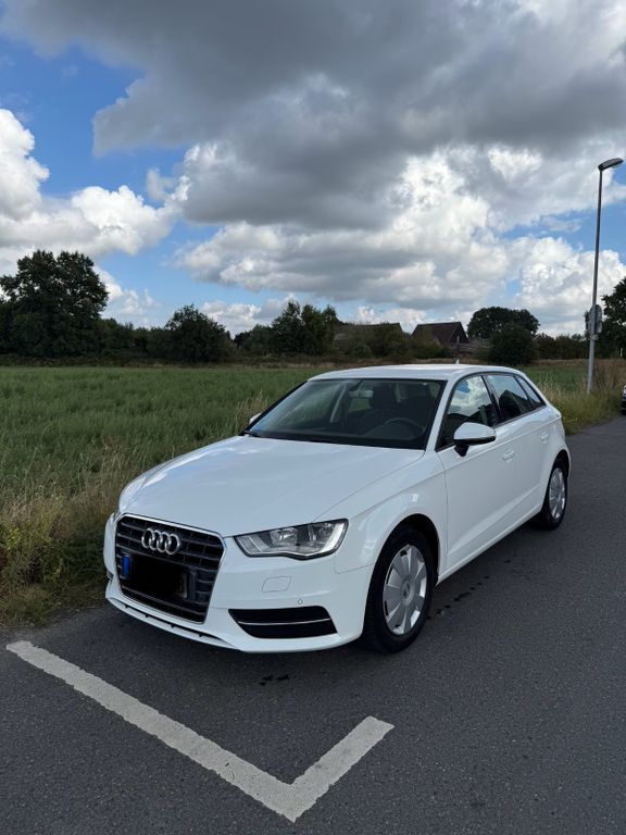 Audi A3 165.000 km 10.390 € Lünen 44534