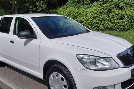 Skoda Octavia 235.000 km 2.499 &euro; Gelsenkirchen 45889