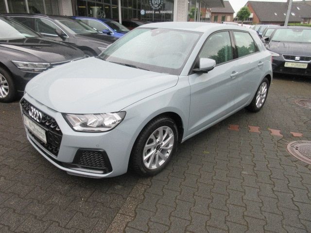 Audi A1 12.000 km 23.788 € Bergkamen 59192