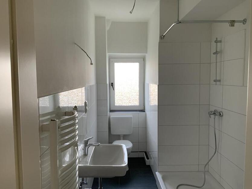 Großzügige 2-Zimmer-Wohnung in Essen-Frillendorf mit neuem Duschbad! zimmer