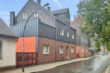 Haus zum Kaufen in Castrop-Rauxel 399.000 € 331 m² 14 zimmer