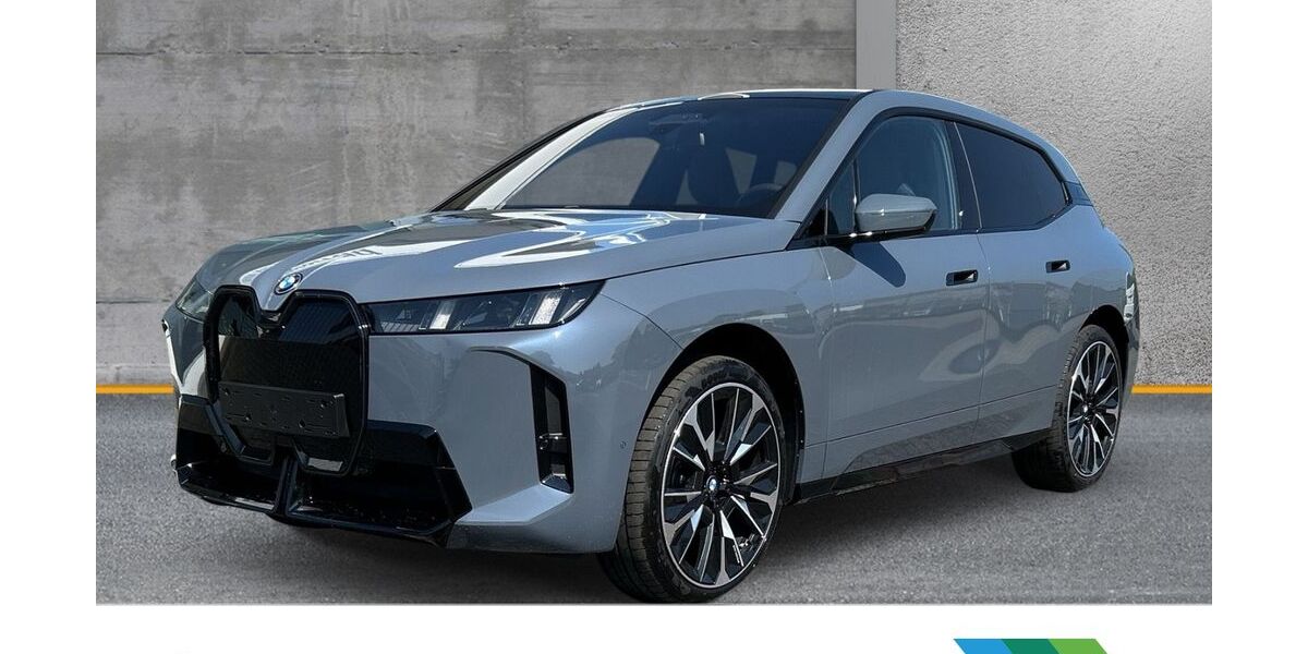 BMW iX 12.999 km 94.999 &euro; Recklinghausen 45659