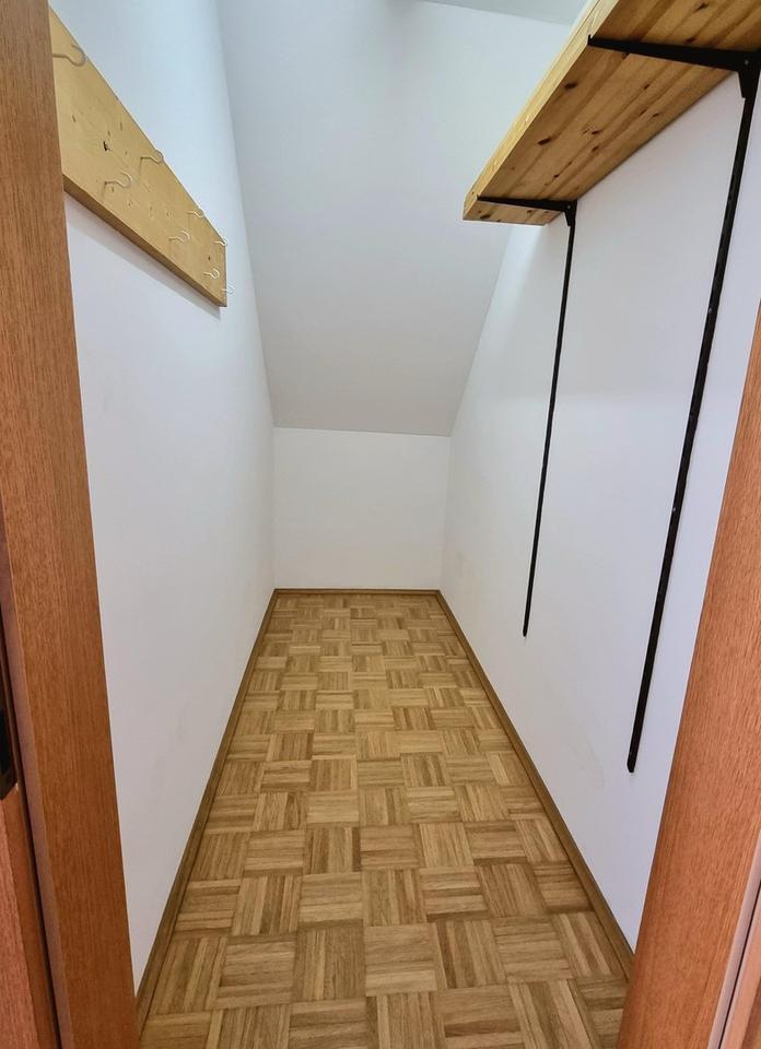 3,5-Zimmer-Wohnung mit großem Balkon in ruhiger Lage von Höntrop zimmer