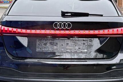 Audi A5 6.100 km 42.688 &euro; Gelsenkirchen OT Schalke-Nord 45881