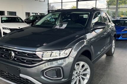 VW T-Roc 10.450 km 29.870 € Lünen 44536