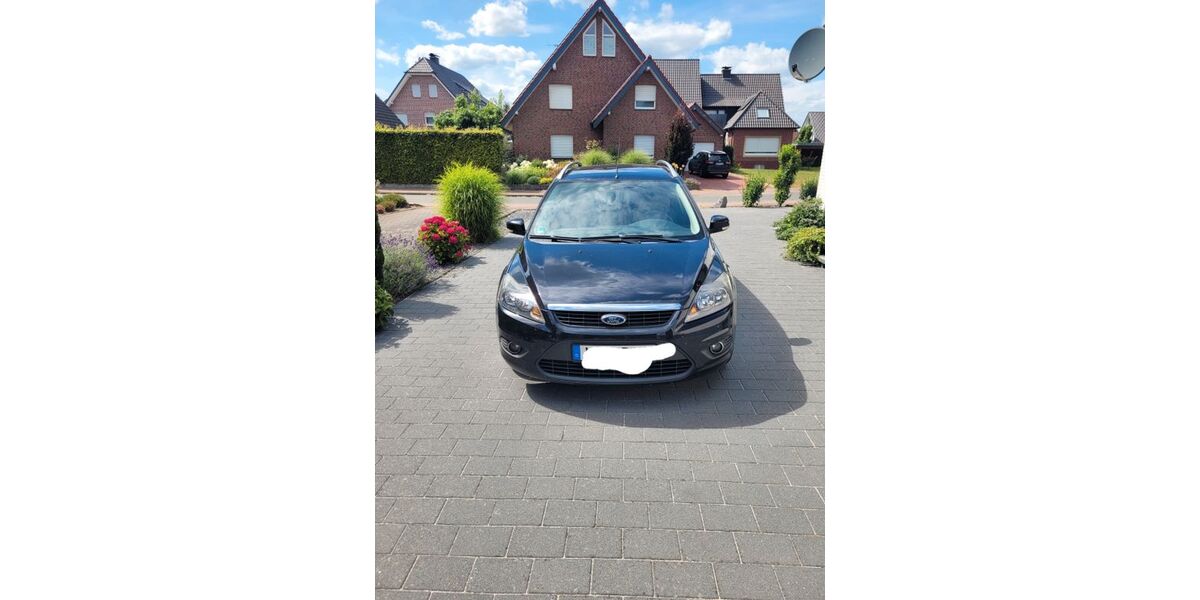 Ford Focus 176.000 km 2.899 &euro; Reken 48734
