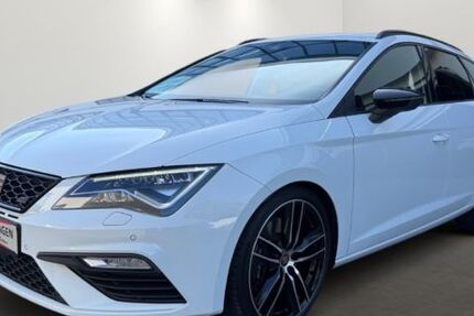 Seat Leon 82.802 km 25.480 € Mülheim 45478