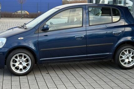 Toyota Yaris 172.500 km 2.400 &euro; Olfen 59399