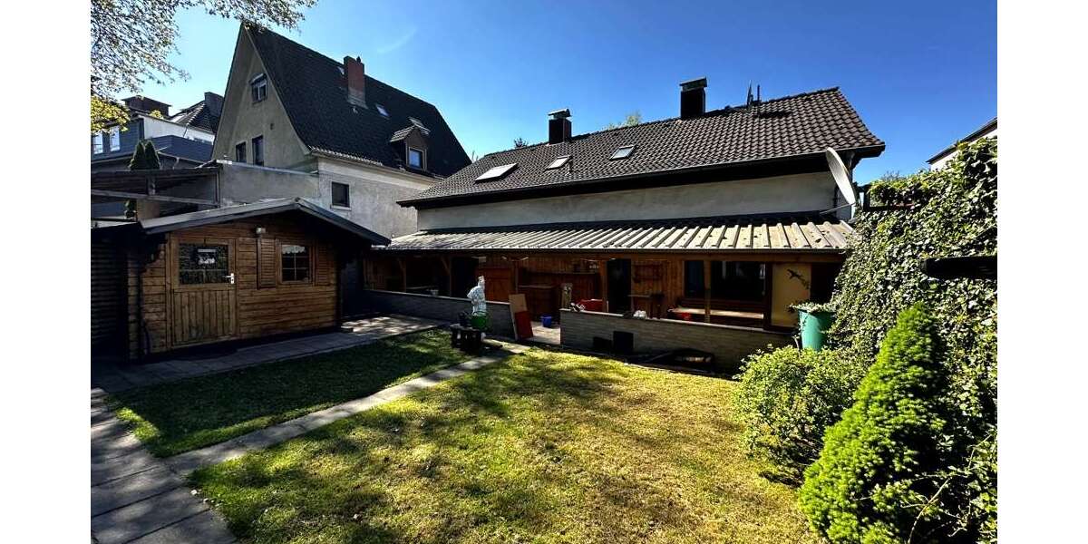 Einfamilienhaus Essen Stadtbezirk V - 8 Zimmer, 154 m&sup2;, 299.000&euro; | Angebot:27130042