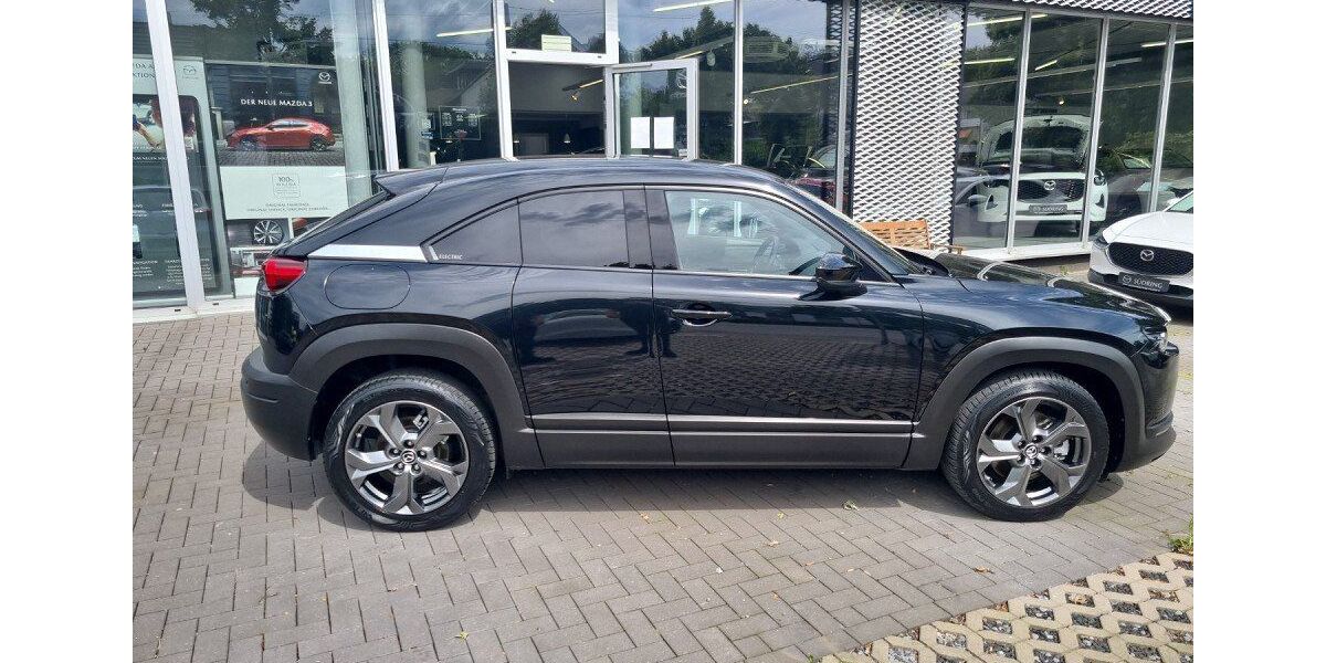 Mazda MX-30 33.563 km 17.990 &euro; Datteln 45711