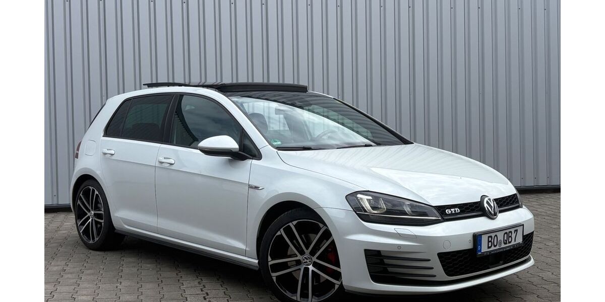 VW Golf 210.000 km 11.700 &euro; Bochum 44809
