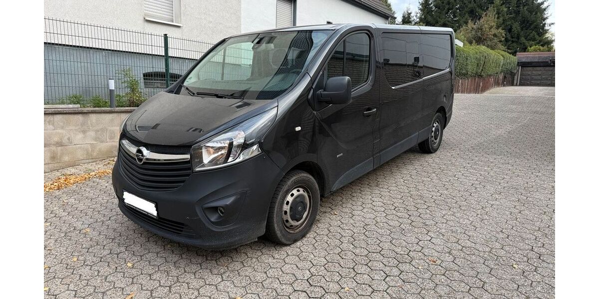 Opel Vivaro 210.000 km 8.649 &euro; Witten 58454