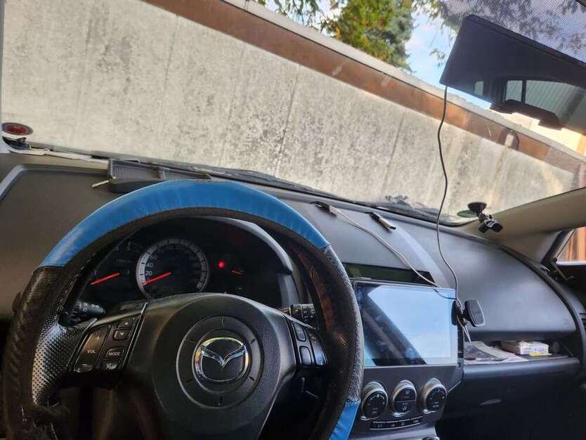 Mazda 5 176.000 km 2.299 € Rotthausen (Gelsenkirchen) 45884