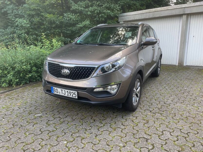 Kia Sportage 120.000 km 10.900 € Bochum 44801