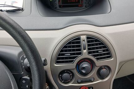 Renault Modus 200.000 km 850 &euro; Datteln 45711