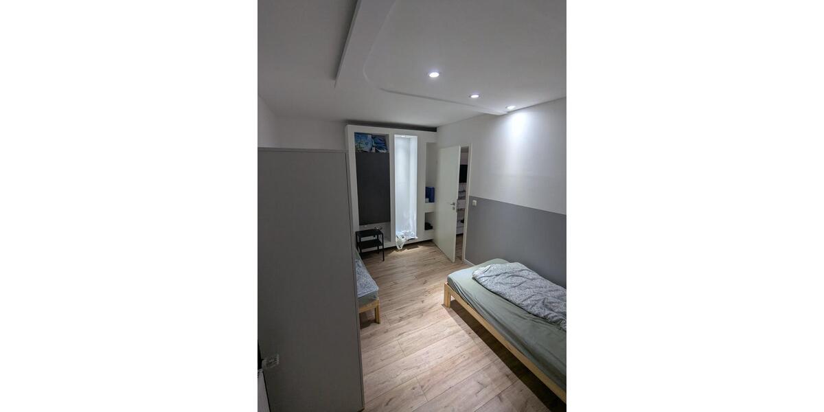 Freistehendes 2-3 Familienhaus in Oberhausen Sterkrade Alsfeld 12 zimmer