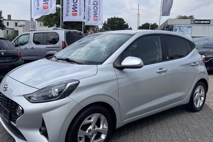 Hyundai i10 26.035 km 11.999 &euro; Oberhausen 46145