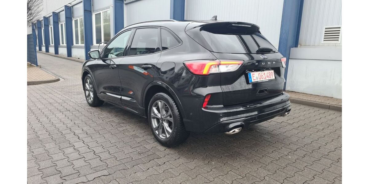 Ford Kuga 13.200 km 23.400 &euro; Essen 45276