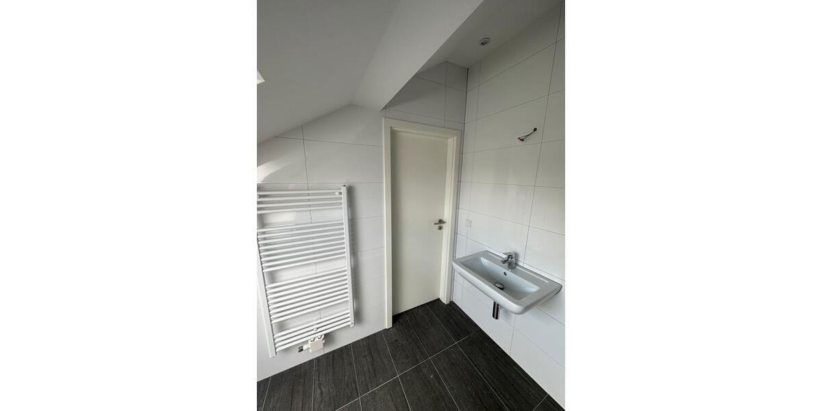 Dachgeschoßwohnung Marl Alt-Marl - 3 Zimmer, 80 m&sup2;, 640&euro; | Angebot:24663572
