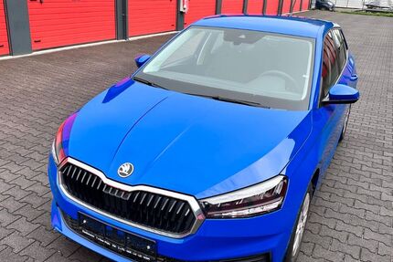 Skoda Fabia 27.794 km 12.500 € Oberhausen 46145