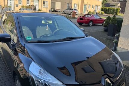 Renault Clio 84.000 km 6.800 &euro; Bottrop 46242