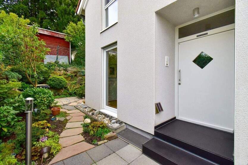 Endlich gefunden! Freistehendes, modernes Einfamilienhaus in Kettwig 6 zimmer