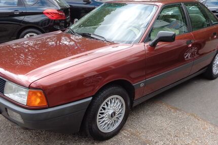 Audi 80 174.500 km 4.950 &euro; Dortmund-Lanstrop 44329