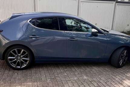 Mazda 3 69.300 km 19.999 &euro; Oberhausen, Stadt 46049