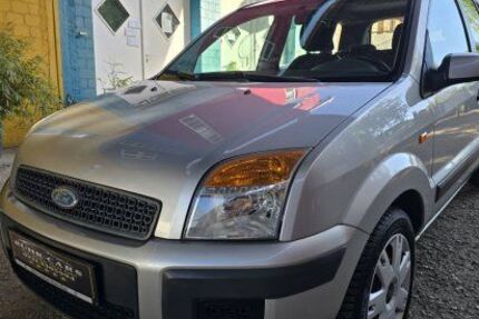 Ford Fusion 140.000 km 2.450 &euro; Dortmund 44263