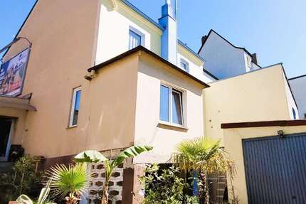 Haus zum Kaufen in Essen 379.000 € 150 m² 6 zimmer