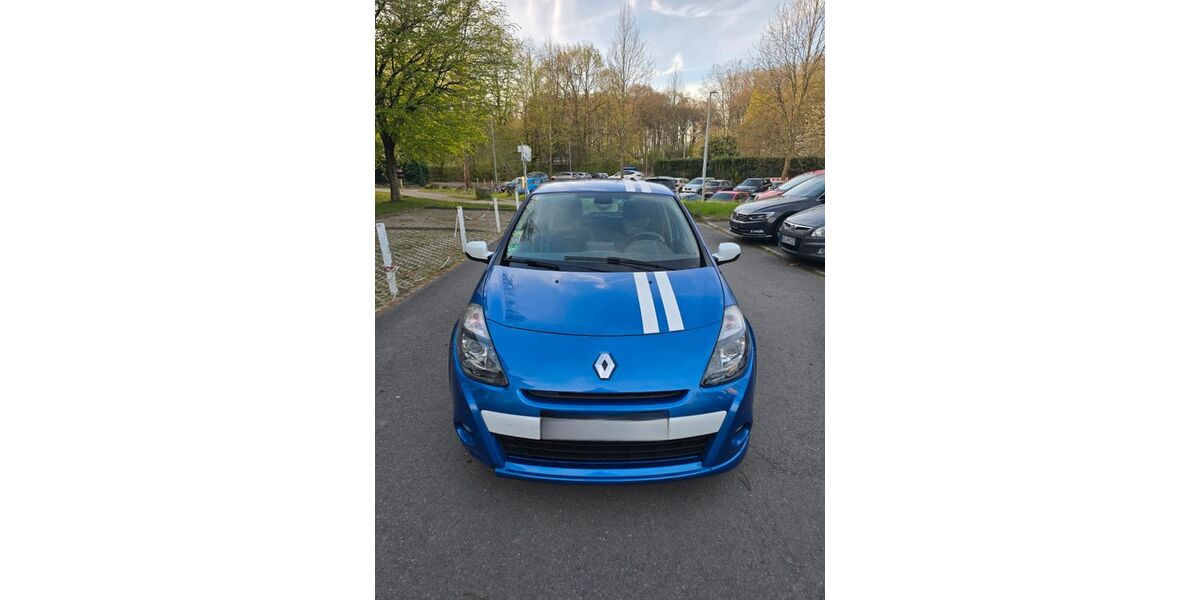 Renault Clio 185.000 km 3.900 &euro; Bochum 44801