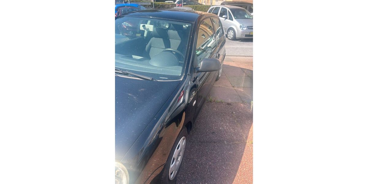 VW Polo 144.000 km 1.790 &euro; Dorsten 46282