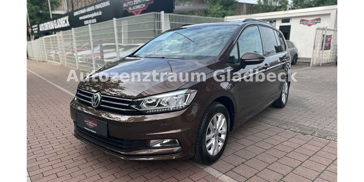 VW Touran 143.000 km 13.490 &euro; Gladbeck 45968