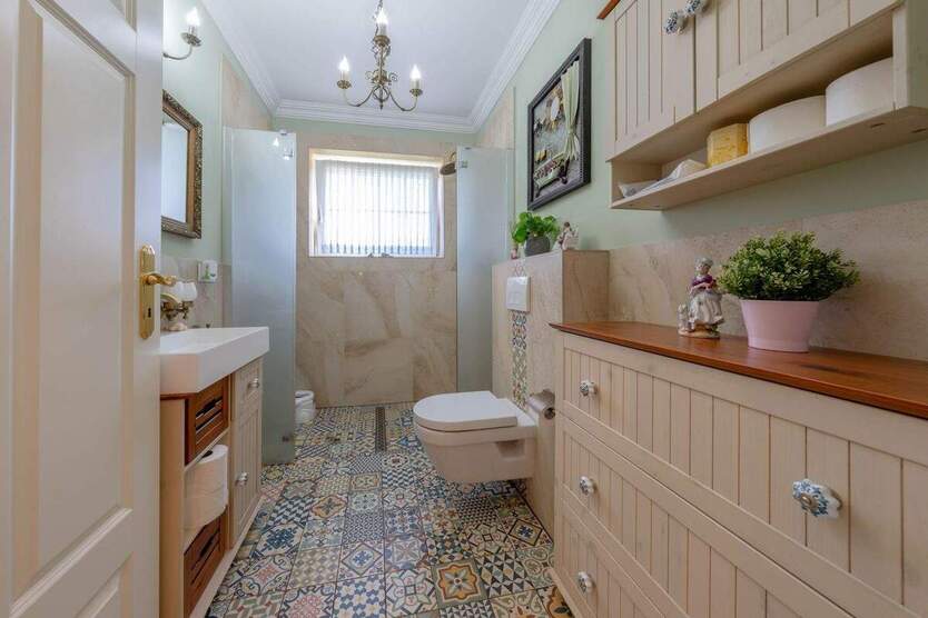 Ein lichtdurchfluteter Bungalow mit Gewerbehalle für die ganze Familie in Top-Wohnlage von Bork zimmer