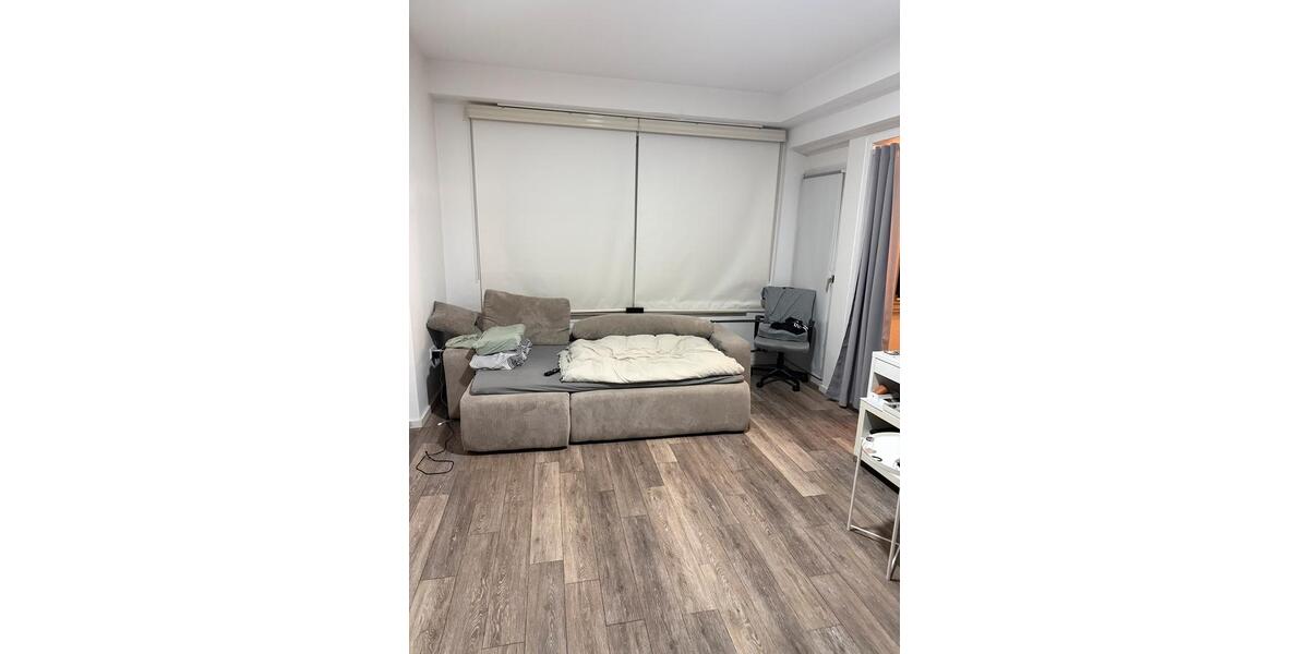 Etagenwohnung Essen Stadtbezirk V - 1 Zimmer, 34 m&sup2;, 750&euro; | Angebot:26339117