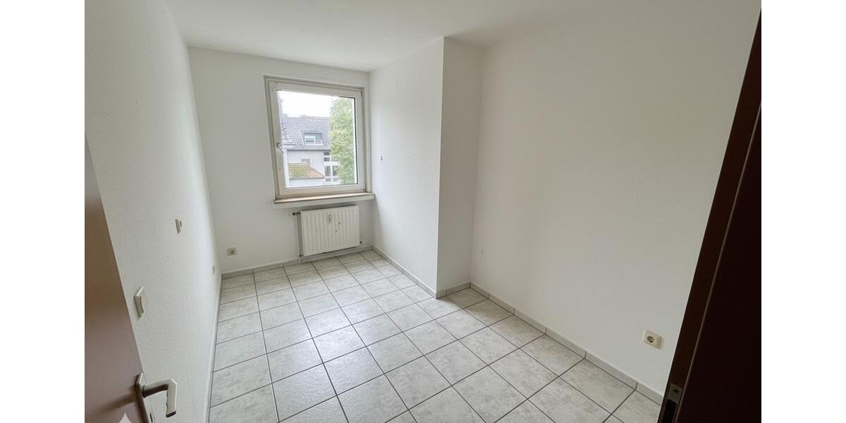 Etagenwohnung Dortmund Brackel - 3 Zimmer, 77 m&sup2;, 770&euro; | Angebot:25129047