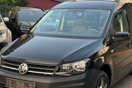 VW Caddy 144.000 km 11.990 &euro; Castrop-Rauxel 44575