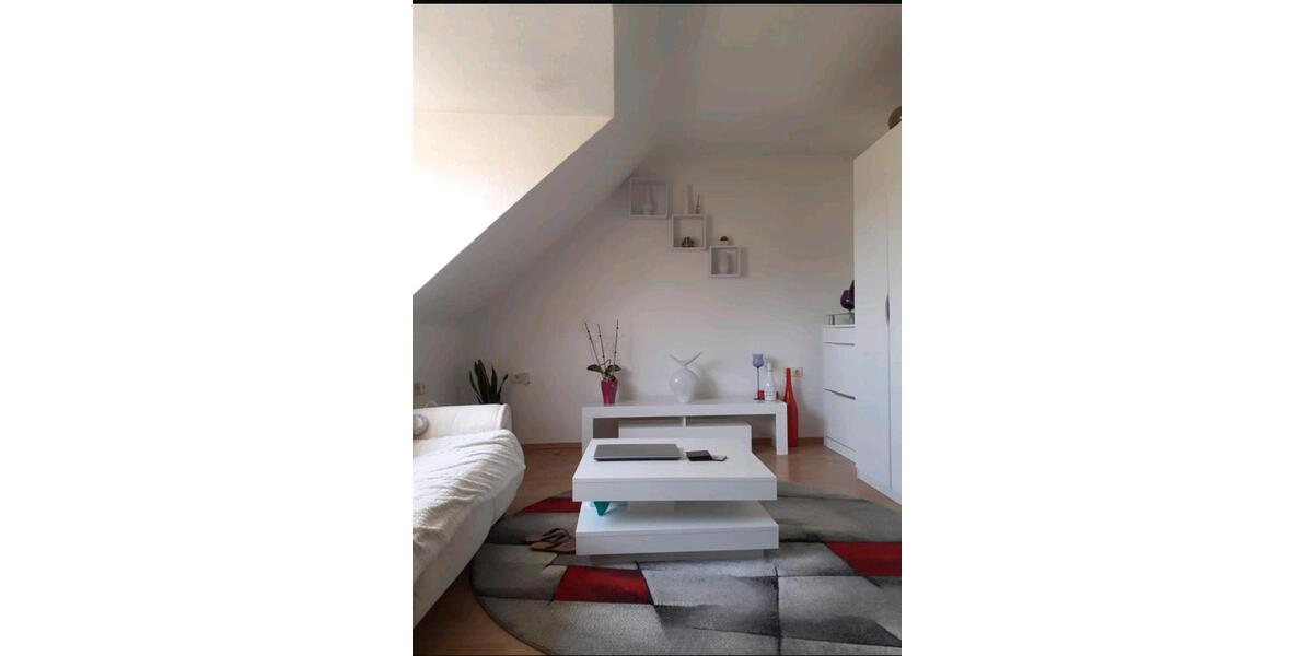 Etagenwohnung Essen Stadtbezirk III - 1 Zimmer, 33 m&sup2;, 619&euro; | Angebot:26337686