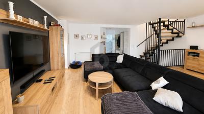 RAUM FÜR FAMILIE, ARBEIT UND RENDITE IN RUHIGER LAGE - Reihenmittelhaus Oberhausen Schmachtendorf | Angebot:27102072