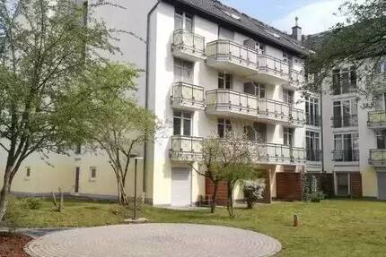BESICHTIGUNG: Montag, den 16.06.2025 um 17.00 Uhr ! 1-Zimmer-Single-Wohnung, 22 m², Mülheim Speldorf