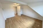 Dachgeschoßwohnung Herne Wanne-Bickern - 4 Zimmer, 90 m&sup2;, 199.000&euro; | Angebot:27085989
