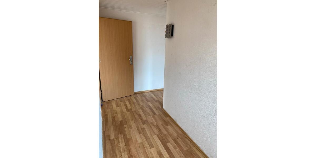 Dachgeschoßwohnung Oberhausen Osterfeld - 2 Zimmer, 44 m&sup2;, 520&euro; | Angebot:26407183