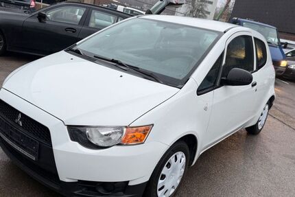 Mitsubishi Colt 138.000 km 1.990 &euro; Essen 45143