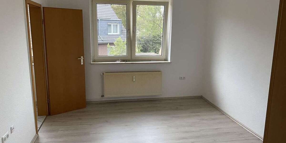 Etagenwohnung Oberhausen Alt-Oberhausen - 3.5 Zimmer, 60 m&sup2;, 540&euro; | Angebot:26871786
