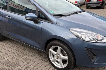 Ford Fiesta 67.770 km 7.450 &euro; gelsenkirchen 45881